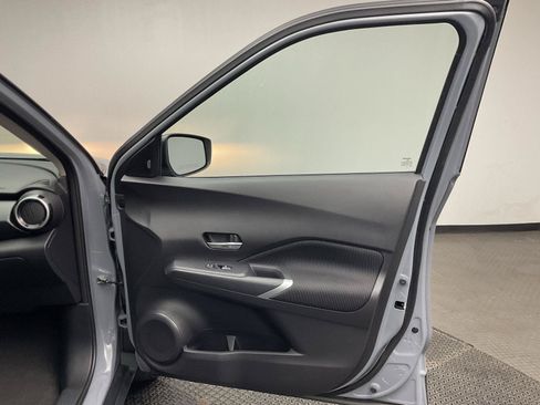 Used 2023 Nissan Kicks SV FWD image 20