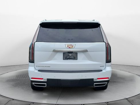 Certified 2026 Cadillac Escalade ESV Luxury w/ Touring Package AWD/4WD image 6