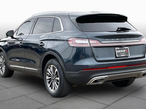 Used 2022 Lincoln Nautilus FWD w/ Premium Package image 12