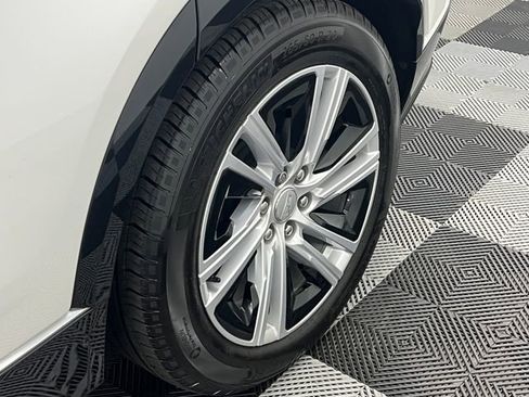 Used 2024 Cadillac Lyriq Tech image 12