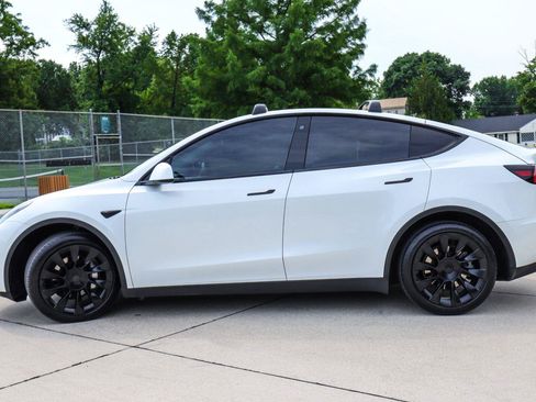 Used 2020 Tesla Model Y Long Range AWD/4WD image 4