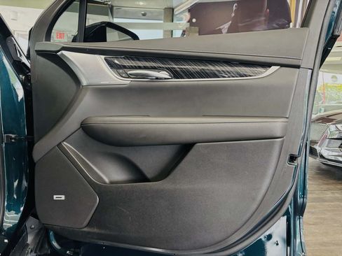 Used 2024 Cadillac XT6 Premium Luxury w/ Technology Package FWD image 45