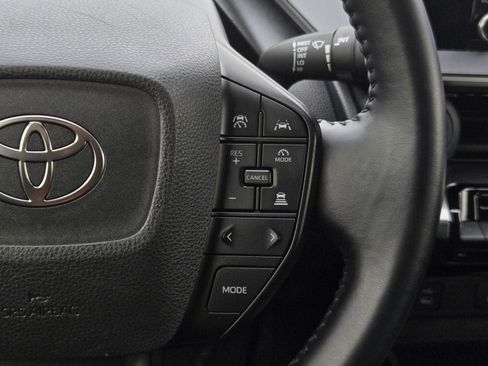 Certified 2024 Toyota Prius LE image 21