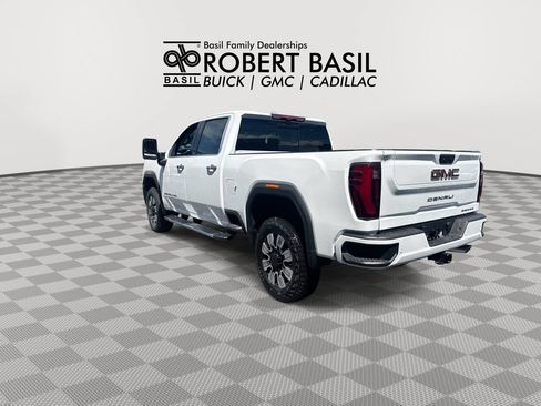 New 2026 GMC Sierra 2500 Denali w/ Denali Reserve Package AWD/4WD image 6