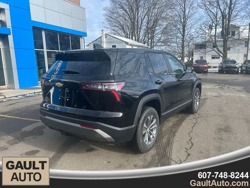 New 2026 Chevrolet Equinox LT w/ Convenience Package II image 3