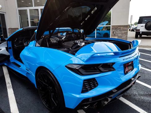 Used 2021 Chevrolet Corvette Stingray Preferred Cpe w/ Z51 Performance Package RWD image 45