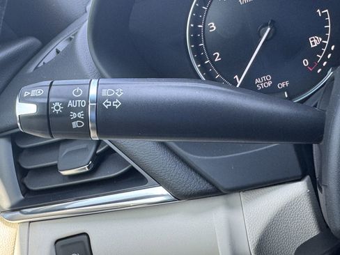 New 2025 Cadillac CT4 Premium Luxury image 28