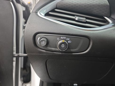 Certified 2020 Chevrolet Malibu LT image 24