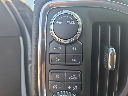 Used 2021 GMC Sierra 1500 AT4 image 6