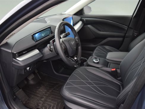 Certified 2021 Ford Mustang Mach-E Select w/ Comfort/Technology Package image 9