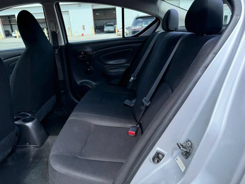 Used 2014 Nissan Versa S Plus FWD image 21