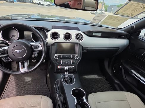 Used 2015 Ford Mustang GT Premium RWD image 13
