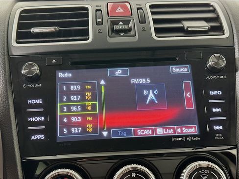 Used 2018 Subaru Forester 2.5i Premium w/ All-Weather Package image 19