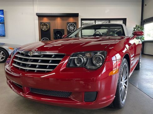 Used 2007 Chrysler Crossfire Convertible w/ Special Edition Group RWD image 2