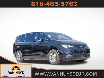 New 2025 Chrysler Voyager LX