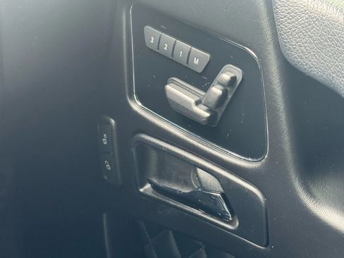 Used 2015 Mercedes-Benz G 63 AMG G 63 AMG Sport Utility 4D image 39