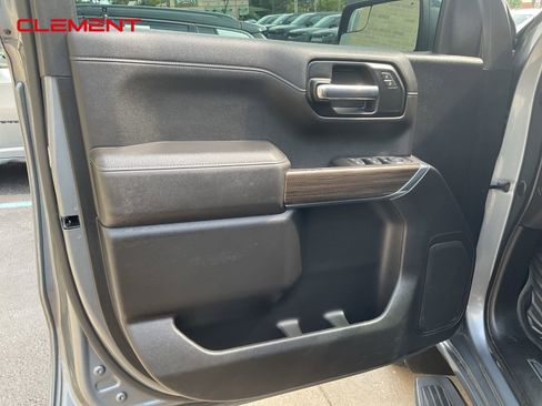 Used 2022 Chevrolet Silverado 1500 LT Trail Boss w/ Bed Protection Package image 17