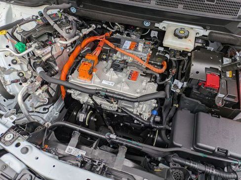 New 2026 Chevrolet Equinox EV LT FWD image 30