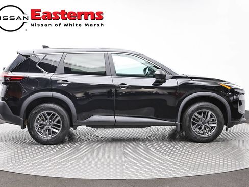 Used 2023 Nissan Rogue S AWD/4WD image 4