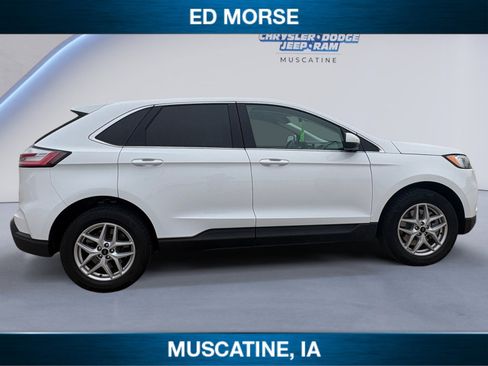 Certified 2024 Ford Edge SEL image 6