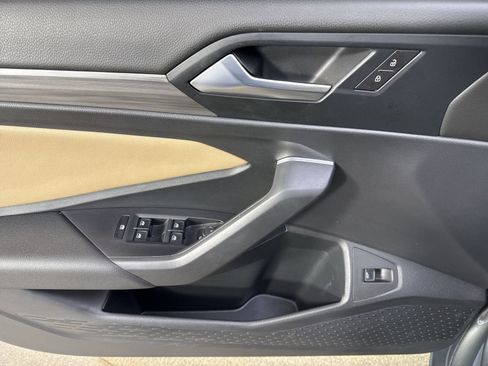 Used 2019 Volkswagen Jetta SEL FWD image 20