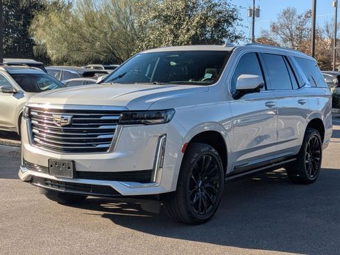 Used 2021 Cadillac Escalade Premium Luxury Platinum w/ LPO, Floor Liner Package image 7