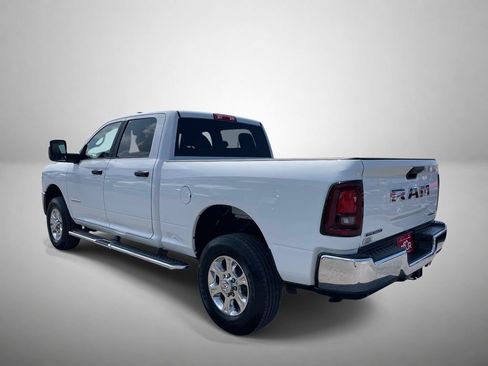 Used 2026 RAM 2500 Big Horn AWD/4WD image 5