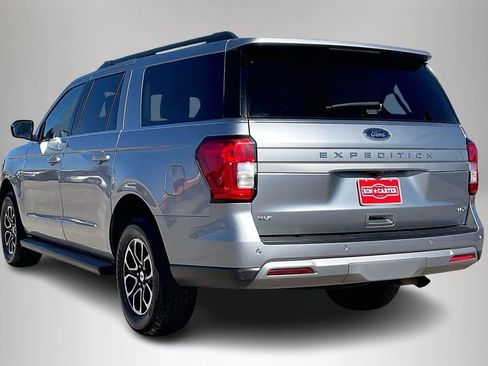 Used 2024 Ford Expedition Max XLT image 4