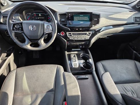 Used 2022 Honda Pilot Black Edition image 13