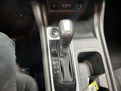 Certified 2024 Nissan Sentra SV FWD image 24