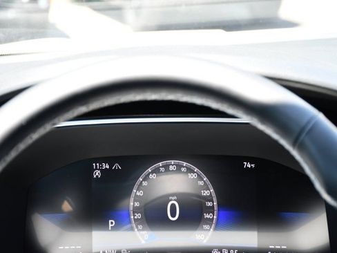 New 2026 Volkswagen Taos SE AWD/4WD image 24