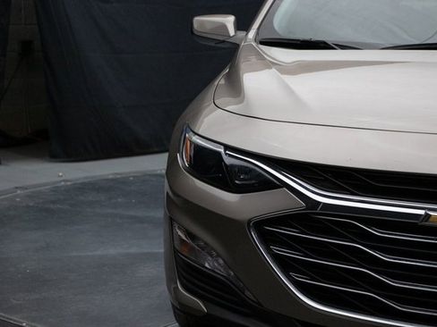 Used 2023 Chevrolet Malibu LT image 5