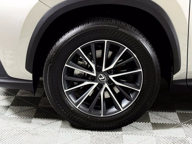 Used 2025 Lexus NX 350h AWD w/ Accessory Package (2T) image 13