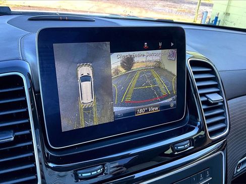 Used 2019 Mercedes-Benz GLS 550 4MATIC image 30