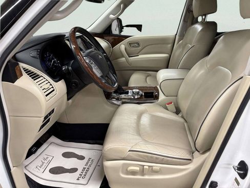 Used 2019 INFINITI QX80 Luxe w/ 22" Wheel Package AWD/4WD image 16
