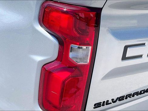 Used 2021 Chevrolet Silverado 1500 Custom w/ Rally Edition AWD/4WD image 32