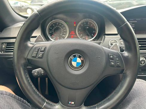 Used 2011 BMW M3 Convertible RWD image 13