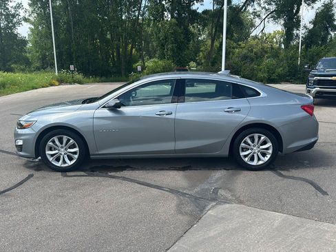 Used 2024 Chevrolet Malibu LT FWD image 2