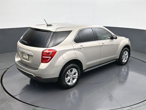 Used 2016 Chevrolet Equinox LS image 17