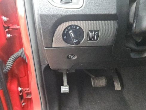 Used 2020 Dodge Durango GT image 44