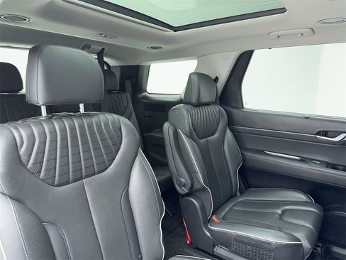 Used 2023 Hyundai Palisade Limited image 52