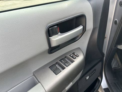 Used 2013 Toyota Sequoia Limited AWD/4WD image 19
