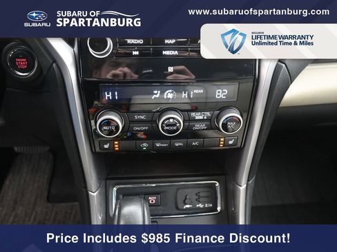 Used 2020 Subaru Ascent Limited w/ Technology Package image 11