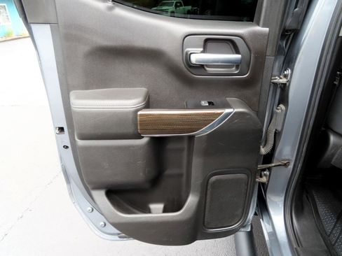 Used 2019 Chevrolet Silverado 1500 RST image 39