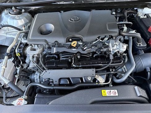 Used 2023 Toyota Camry XSE image 33