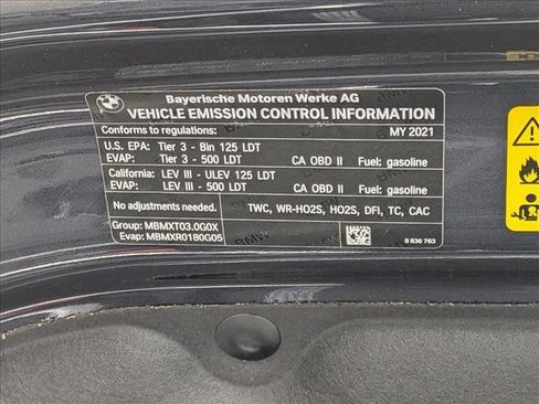 Used 2021 BMW X5 xDrive40i w/ Premium Package 3 AWD/4WD image 28