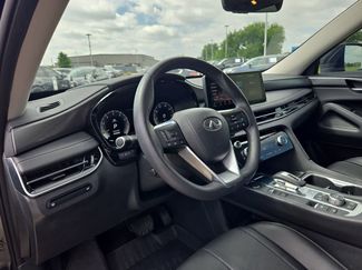 Used 2023 INFINITI QX60 Luxe w/ Cargo Package FWD video 2