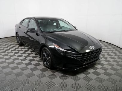 Used 2023 Hyundai Elantra SEL