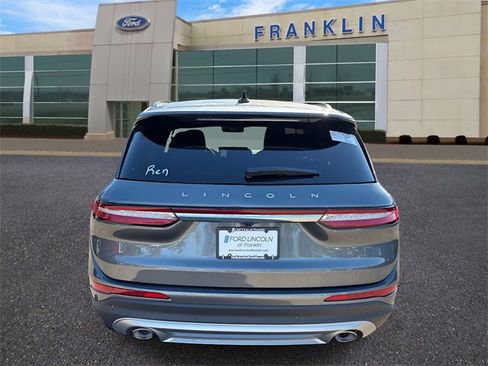 New 2026 Lincoln Corsair Premiere image 6