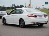 Used 2017 Honda Accord Sport image 5